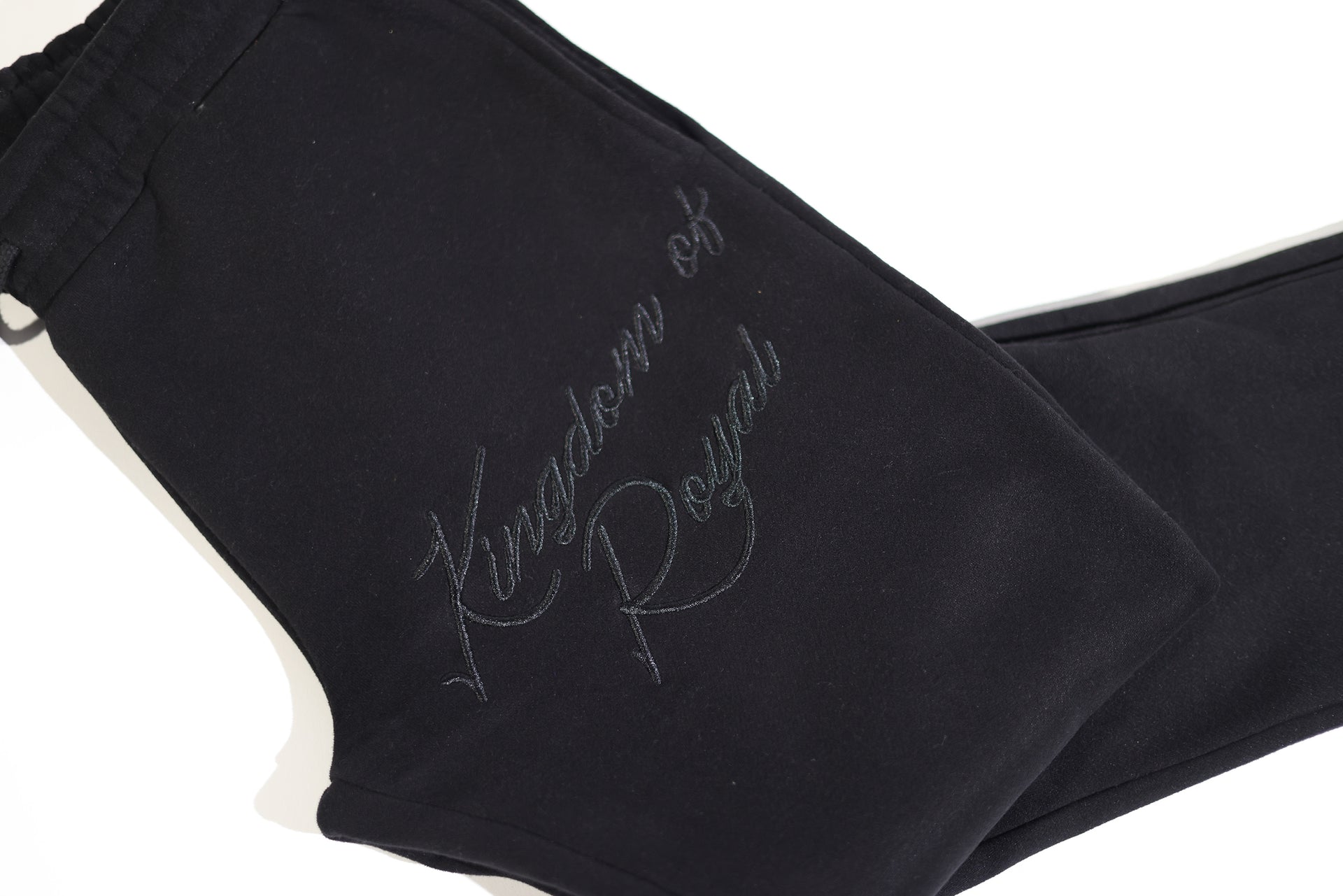 'Kingdom of Royal" Cursive Embroidery Joggers Black